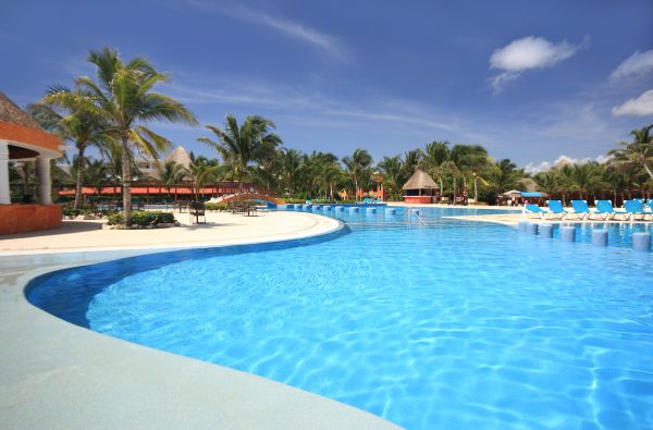 Concrete Pool Installation